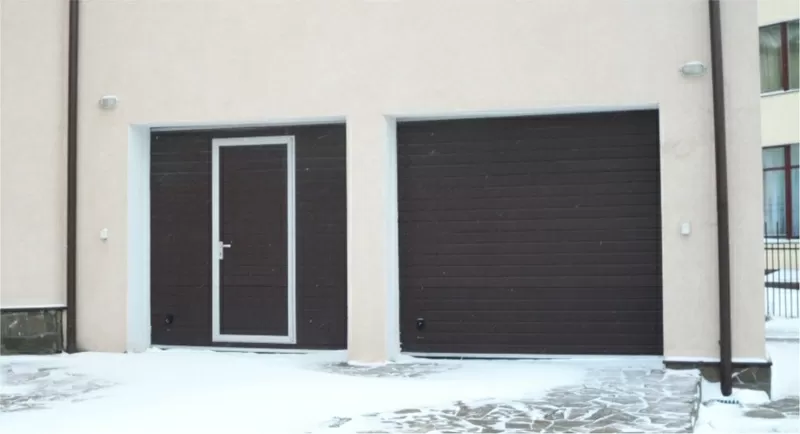 Подъемные-секционные ворота для гаража 4